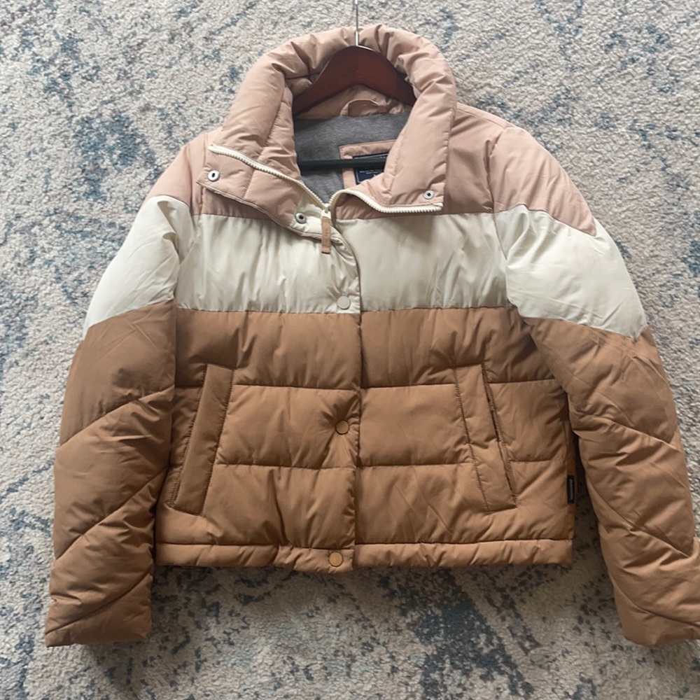 A&F color block puffer coat- size small